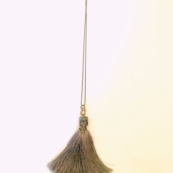 Long shiny gray silk tassel pendant with beautiful rhinestoned metal cap & chain - Picture 15 of 15
